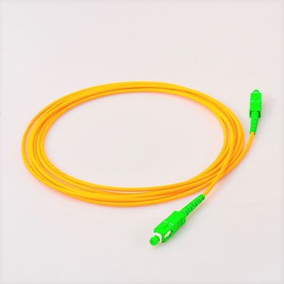 PVC-Faseroptikzopf Netz LC/APC 0.9mm Pigatil Jumper Singlemode aus optischen Fasern