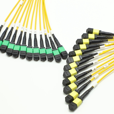 144F MTP MPO Fanout Kabel SMG657A1 MPO APC zu MPO APC Breakout Glasfaser Patch Cord